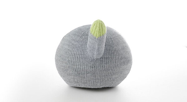 人が思わず笑顔になる弱いロボット「NICOBO」(ニコボ) ってどんなロボット? パナソニックがクラウドファンディングを開始