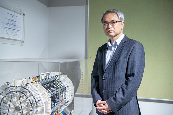 より賢い人工知能とは何か、AIの根本や社会へのインパクトを問う 東大×ソフトバンク「Beyond AI 研究推進機構 発足記念シンポジウム」