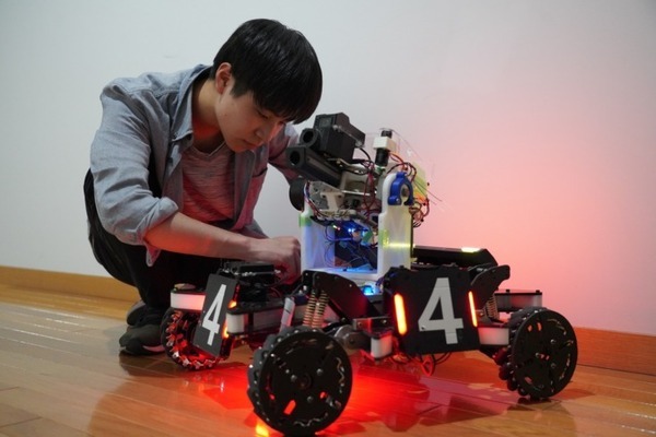 世界に挑む学生エンジニアと学ぶロボット講座「けいはんなロボット技術センター」で開催 参加者を募集