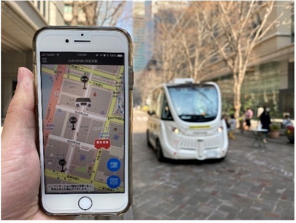 歩行者とモビリティは共存できるか？ 東京の丸の内仲通りで自動運転の低速モビリティの運行実験　大丸有協議会とBOLDLYが連携