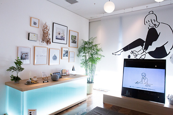 パナソニックの「NICOBO」(ニコボ)体験レビュー(2) 「追加販売はある? 着せ替えできる? 感情モデルって何?」開発チームに聞く