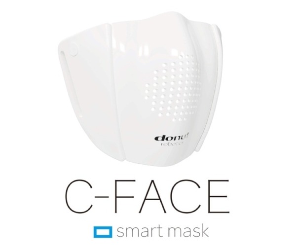 スマートマスク『C-FACE』と自動翻訳の言語フリー空間サービス『友コネクト』が連携　マスクをして外国人との自由会話の空間へ