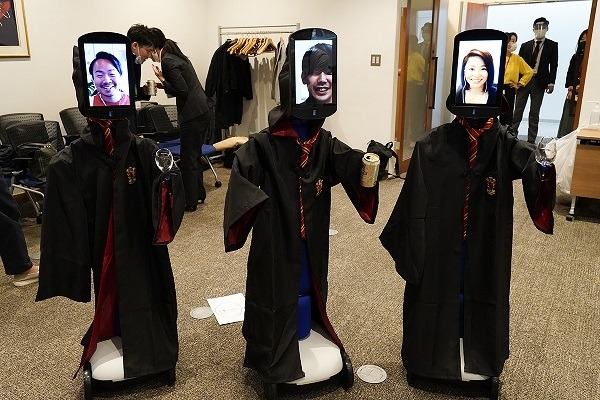 アバターロボット「newme」で乾杯！コロナ禍の歓送迎会に「アバター乾杯」の秘策あり！BBT大学がノウハウを動画で公開