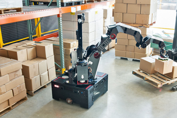 【速報】ボストンダイナミクスが倉庫自動化のための新しいロボット「Stretch」を発表　「Spot」も共演する動画も公開