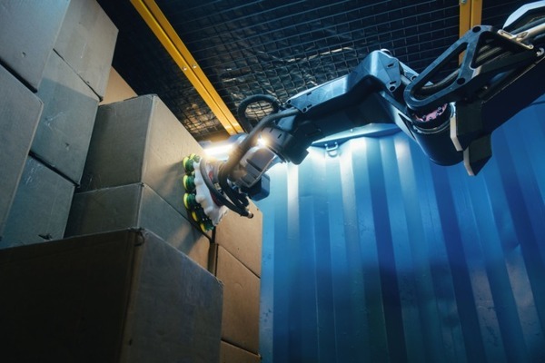 【速報】ボストンダイナミクスが倉庫自動化のための新しいロボット「Stretch」を発表　「Spot」も共演する動画も公開
