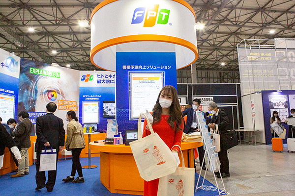 日本最大規模のAI専門展「AI・人工知能EXPO【春】」開幕　展示会場の様子を写真でレポート