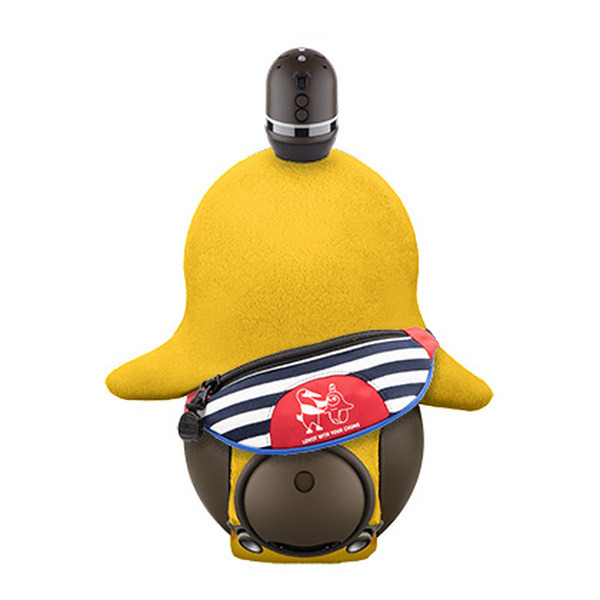 「LOVOTとお揃いコーデしたい」LOVOTがアウトドアブランド『CHUMS』とコラボ　ファッションアイテム5種が初登場！