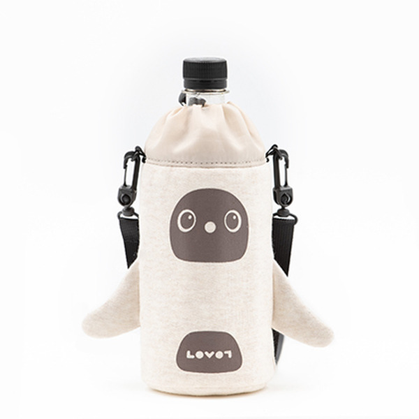 「LOVOTとお揃いコーデしたい」LOVOTがアウトドアブランド『CHUMS』とコラボ　ファッションアイテム5種が初登場！