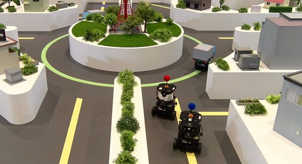 学生たちが自動運転ロボットでAIの技術を競う「AWSロボットデリバリーチャレンジ」決勝　息を飲む接戦を制したチームは