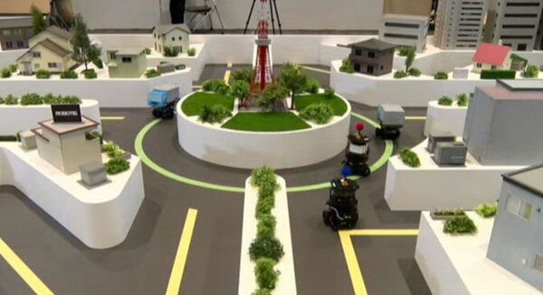 学生たちが自動運転ロボットでAIの技術を競う「AWSロボットデリバリーチャレンジ」決勝　息を飲む接戦を制したチームは