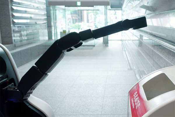 巡回だけでなく不審者の威嚇も！セコムが新型AIセキュリティロボット「cocobo」(ココボ)を発表　デザインは「LOVOT」の根津氏