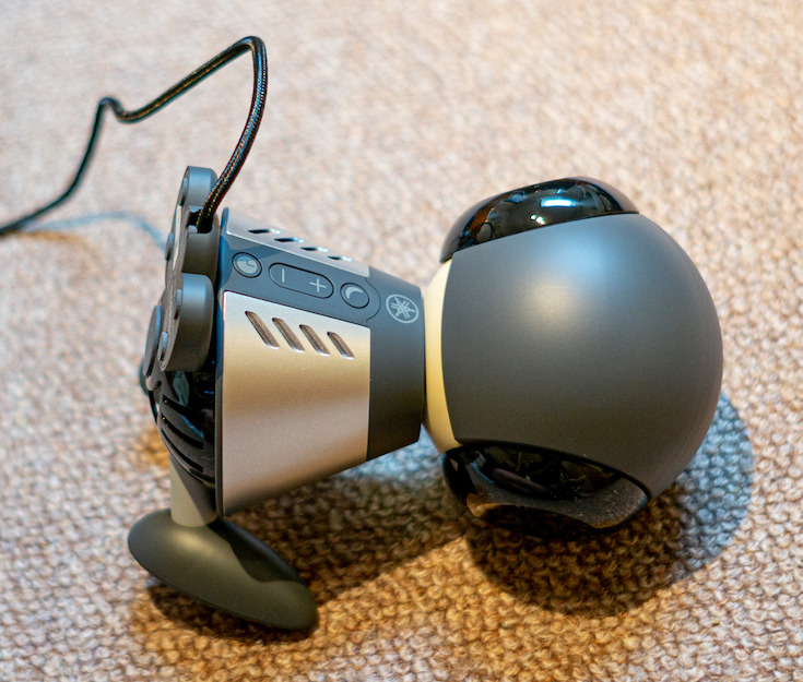 言葉をメロディにのせて会話するヤマハの会話ロボット『Charlie』(チャーリー)レビュー！～まずは開封の儀