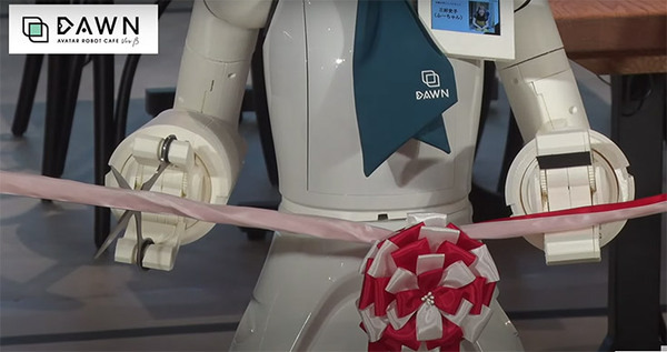 【速報】分身ロボットが接客する「分身ロボットカフェDAWN」常設実験店がオープン　オープニングセレモニー開催