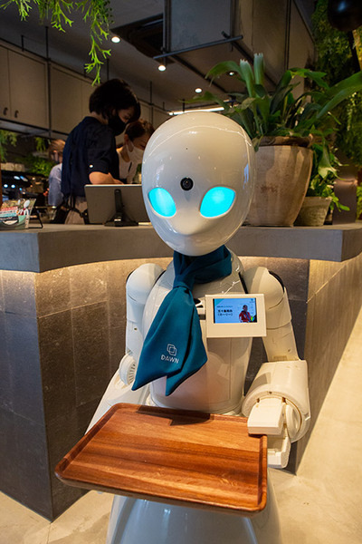 「分身ロボットカフェDAWN ver.β」常設実験店レポート　難病や外出困難の人達が活き活きと働けるカフェがついに常設店に