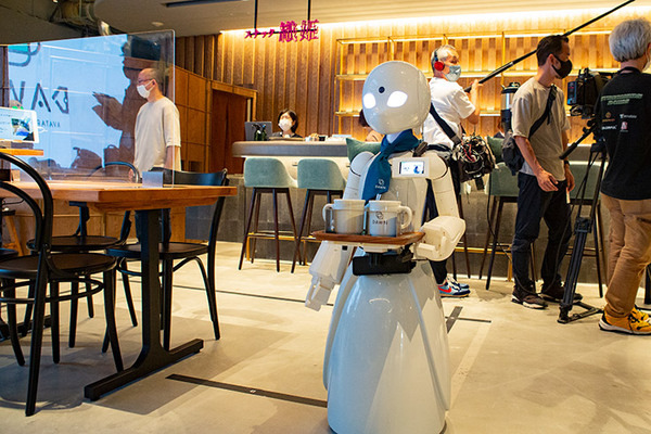 「分身ロボットカフェDAWN ver.β」常設実験店レポート　難病や外出困難の人達が活き活きと働けるカフェがついに常設店に