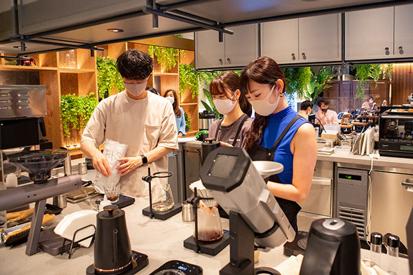 「分身ロボットカフェDAWN ver.β」常設実験店レポート　難病や外出困難の人達が活き活きと働けるカフェがついに常設店に