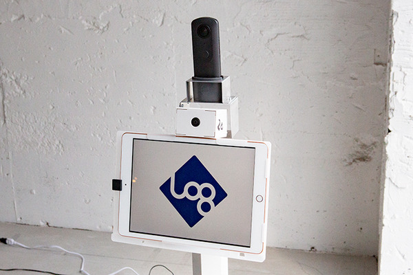 【日本初】VRとロボットで建築現場のDX化を推進　ログビルドが「建築のミライ」発表会でアバターロボットとVRデジタルツインを公開