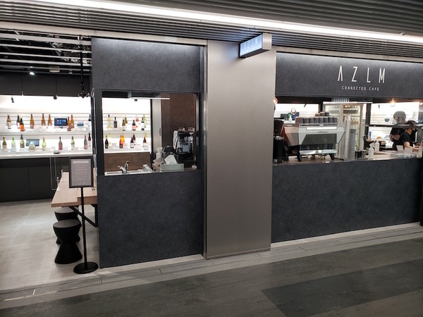 未来型AIカフェ『AZLM CONNECTED CAFE』ついにオープン！ Alexaで音声注文やロボットのパーソナル診断などを体験可能