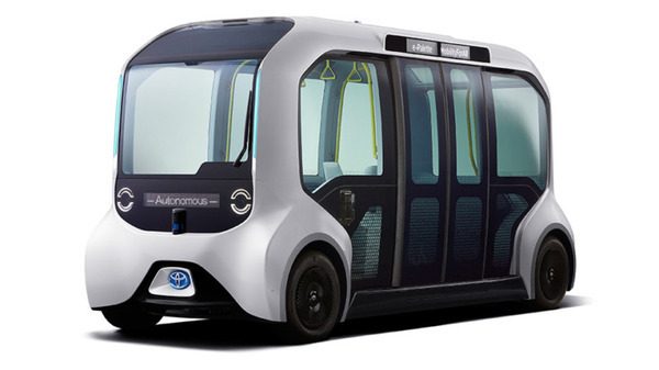 トヨタ自動運転EVバス「eパレット」東京五輪2020選手村で走行テスト中　短距離・低速型EV「APM」も導入