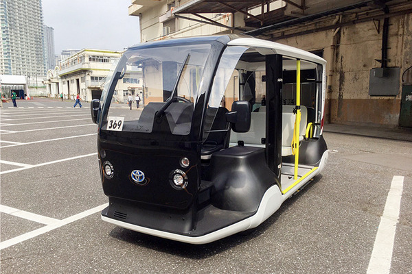 トヨタ自動運転EVバス「eパレット」東京五輪2020選手村で走行テスト中　短距離・低速型EV「APM」も導入