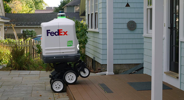 フェデックスが自動配送ロボット「Roxo」を報道向けに公開　アジア太平洋地域の輸送サービスを前進　電動車いす「iBOT」がベース