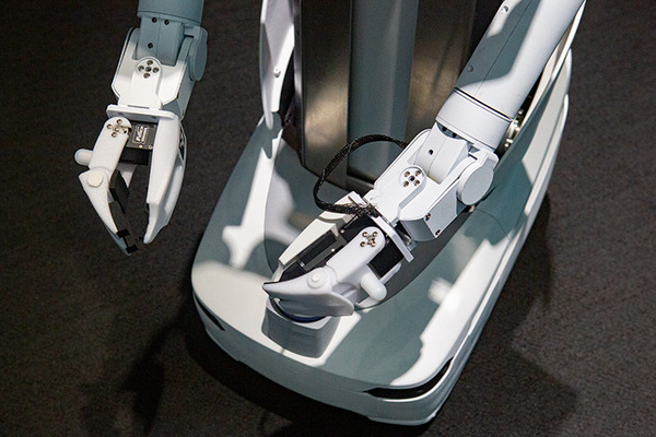 アバター警備ロボット「ugo」量産へ、9月より販売を本格化　品川シーズンテラスでの導入効果とデモを大成が公開