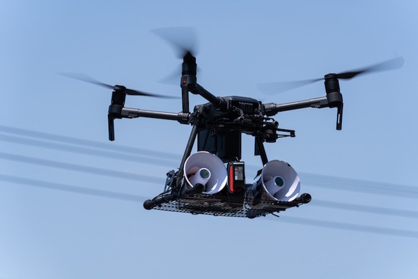 茨城県つくば市内の雑木林に大量繁殖した白鷺をドローンで追い払う 実証実験をJOGAが実施