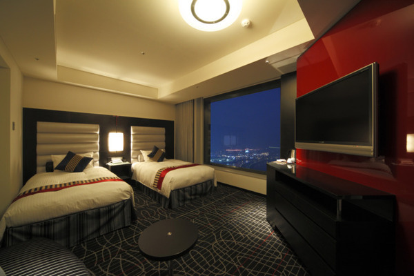 LOVOTと一緒に過ごせる宿泊体験プラン「ニューオータニイン横浜プレミアム」「ニューオータニイン東京」で販売開始