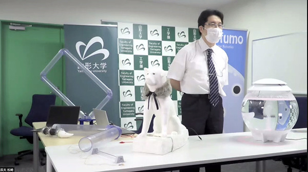 ロボットでストレスフリーな社会を　ユニバーサル未来社会推進協議会 ロボットショーケース