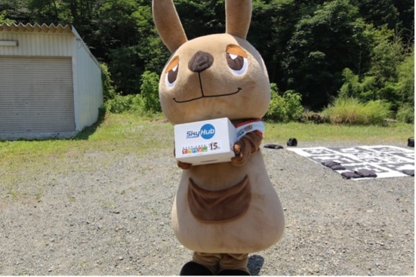 配達困難なエリアに新商品や話題の商品をドローンで配送　商品サンプリングお試しサイト『モラタメ』のドゥ・ハウスが実証実験