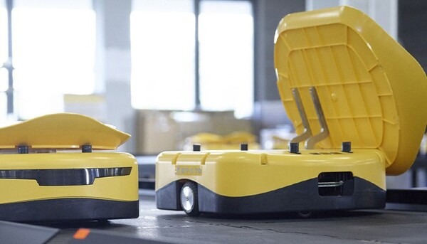 佐川GS、RFIDリーダー連携の自動仕分けロボット「t-Sort」を導入　人員を約3割削減　プラスオートメーション