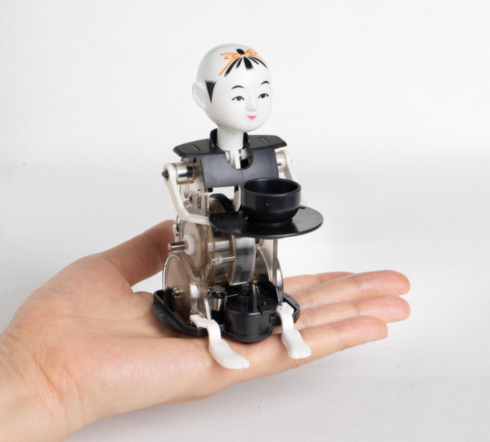 江戸のからくりロボット『ミニ茶運び人形』が組み立てキットになって復活 大人の科学マガジン名作ふろくシリーズ第4弾 発売