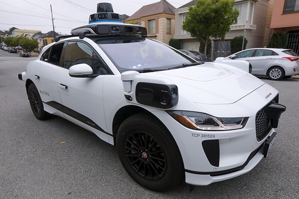 Googleウェイモ/GMクルーズ/ポニーなど米国で自動運転ロボタクシーの運用開始　しかし人による支援は不可欠　自動運転最前線