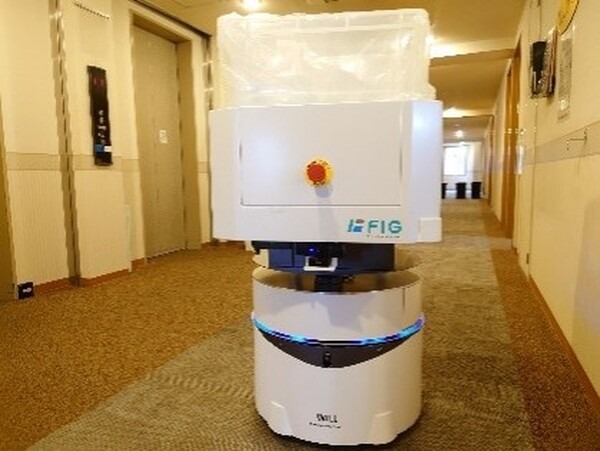 無人配送ロボットで宿泊療養施設の食事配送やゴミ回収業務を全自動化