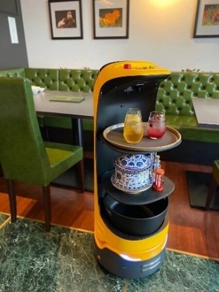 シャングリラ シークレット表参道店 配膳・受付ロボット「KettyBot」を本格導入へ 20日の実証実験で好結果