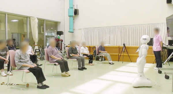 「健康王国レク for Pepper」で人型会話ロボット「Pepper」がリハビリを支援　徳島大学とエクシング