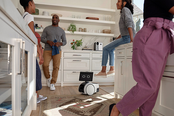 【速報】Amazonがホームロボット「Astro」を発表！SLAMと車輪機構、ペリスコープカメラ搭載、Alexa対応、警備や見守り機能も