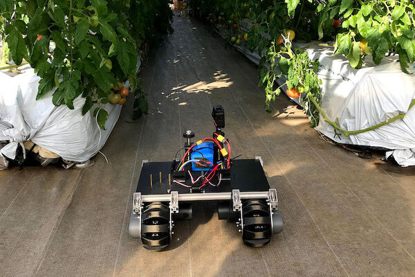 取り付けるだけで移動ロボットを作れるCuboRexの「CuGo」300台導入突破 自動除草ロボットなどの導入事例を公開