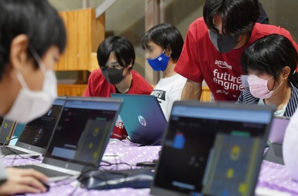 オンライン学習プログラム「Amazon Cyber Robotics Challenge」日本で開始 児童養護施設で暮らす子どもたちを対象に展開