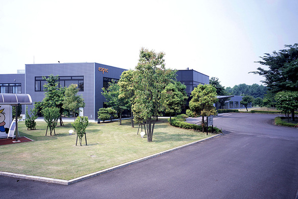 ソフトバンクが成功した次世代電池「3つの新技術」を発表　リチウム金属電池や全固体電池への進化を解説 「次世代電池ラボ」も初公開