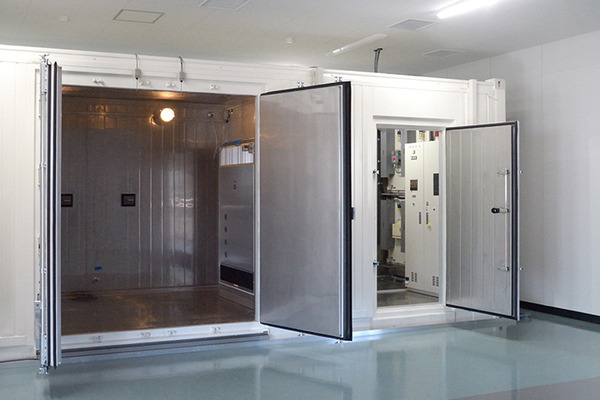 ソフトバンクが成功した次世代電池「3つの新技術」を発表　リチウム金属電池や全固体電池への進化を解説 「次世代電池ラボ」も初公開