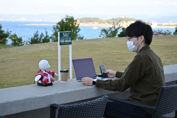 沖縄でOriHimeの活用が拡大へ　ドコモ展示ブースでの説明担当やワーケーション活動に貢献「OriHime沖縄キャンペーン」を実施