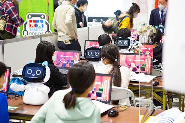 AI×ロボットの国際競技大会/展示イベントに家族連れ多数、活気で溢れる「ロボカップアジアパシフィック2021あいち」現地レポート