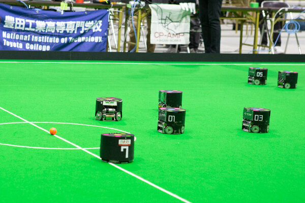 サッカー/生活支援/災害救助/産業革命4.0/ドローン 将来の社会実装に繋がる自律ロボットの競技大会「ロボカップ」 写真と動画で紹介