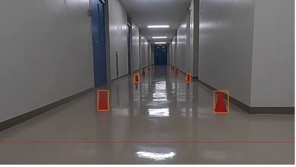 アトラックラボ、カメラの画像のみで経路を走行する自律型ロボット車両をGINZAFARMや佐賀大学と共同開発