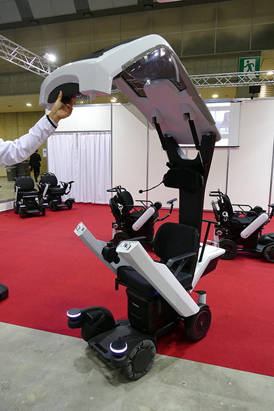 踊る教育用ロボからツアー用モビリティ、ソーラーパネル清掃ロボットまで 「新価値創造展2021」