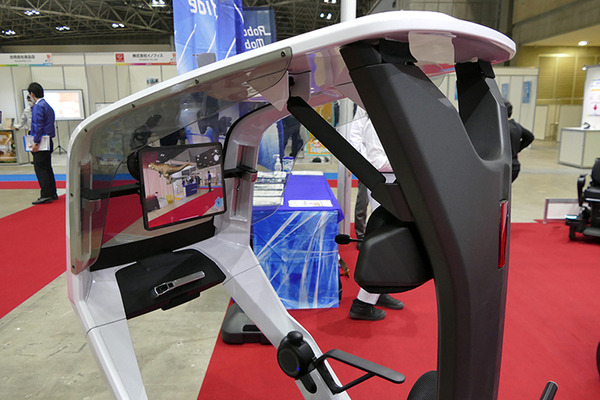 踊る教育用ロボからツアー用モビリティ、ソーラーパネル清掃ロボットまで 「新価値創造展2021」