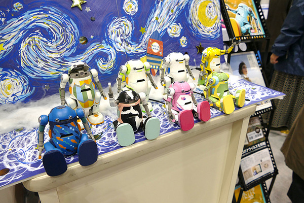 踊る教育用ロボからツアー用モビリティ、ソーラーパネル清掃ロボットまで 「新価値創造展2021」