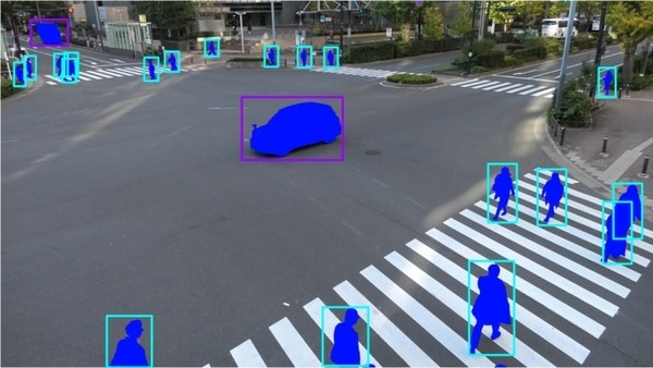 ローカル5G、AI、4Kカメラ映像で交差点の状況や異常を自動検知　NECが秋田県や新宿の交差点でスマートシティの実証実験