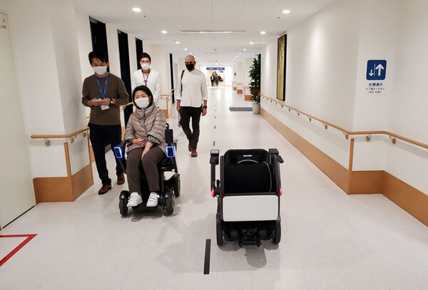 藤田医科大学病院で医療現場を支援するロボットの実証実験　病院向け搬送ロボット「MELDY」と自動運転モビリティ「WHILL」